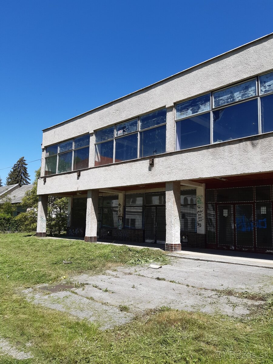 Bývalý Dom textilu na predaj - 4