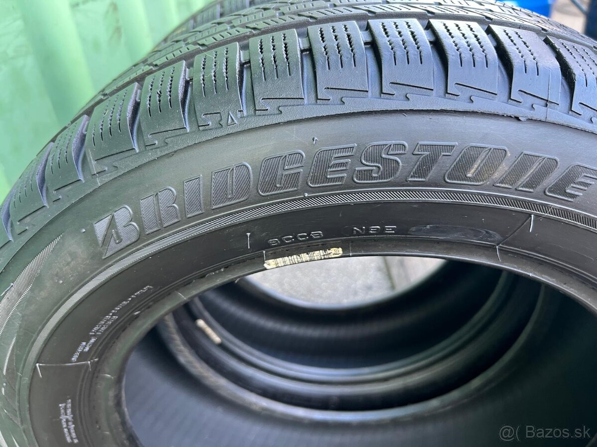 Zimne pneumatiky Bridgestone 195/60R15 - 4