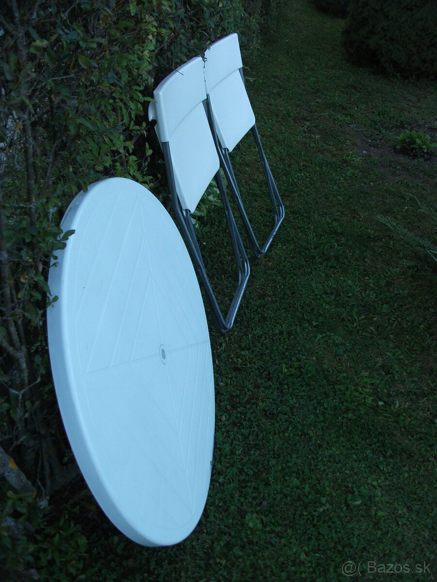 Pekný set-stôl + stoličky-predám lacno. - 4