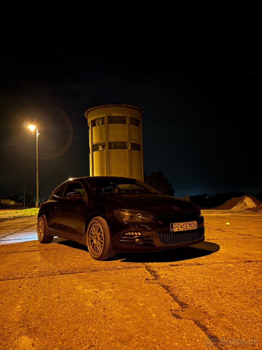 Volkswagen scirocco 2.0 TDi 103kw CR - 4