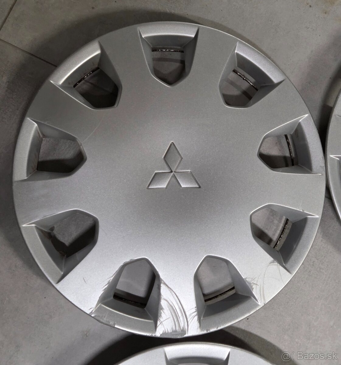 Puklice mitsubishi r14 original - 4