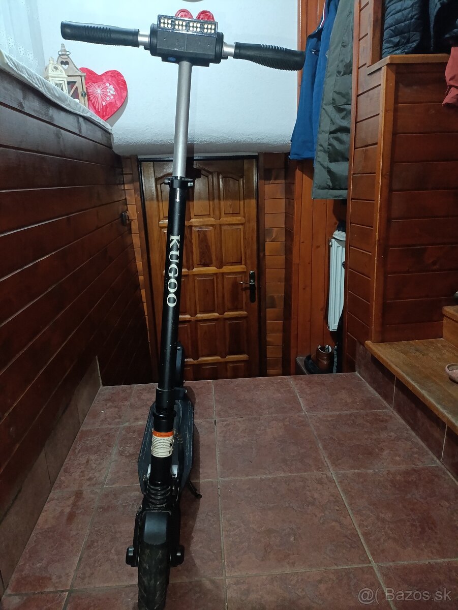 Elektrická kolobežka KUGOO - 4