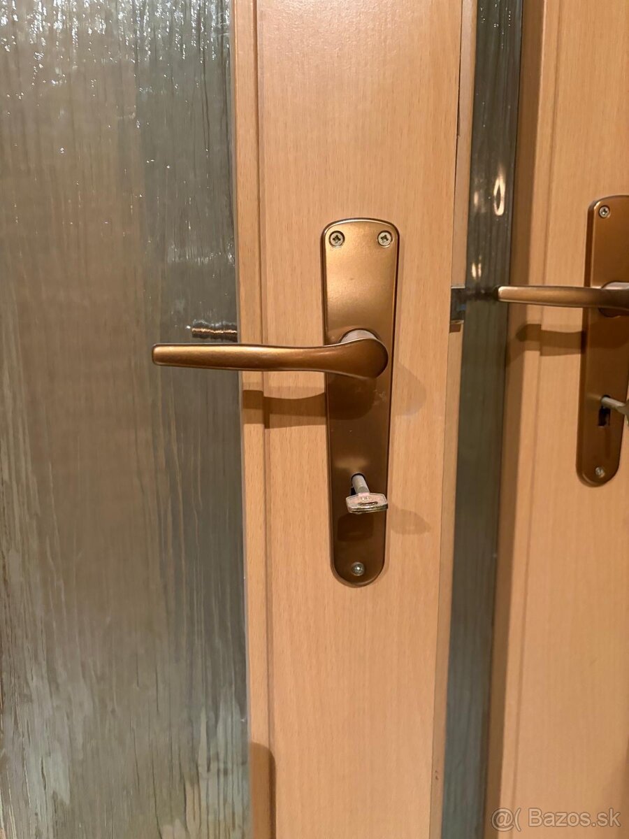 Predam interierove dvere a zarubne v super stave - 4
