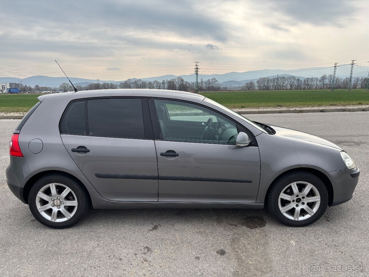 PREDÁM Volkswagen Golf 5, 1.9Tdi 66kw - 4