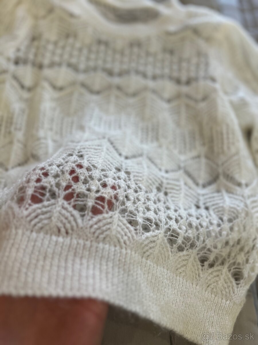 Reserved svetrik M - 4