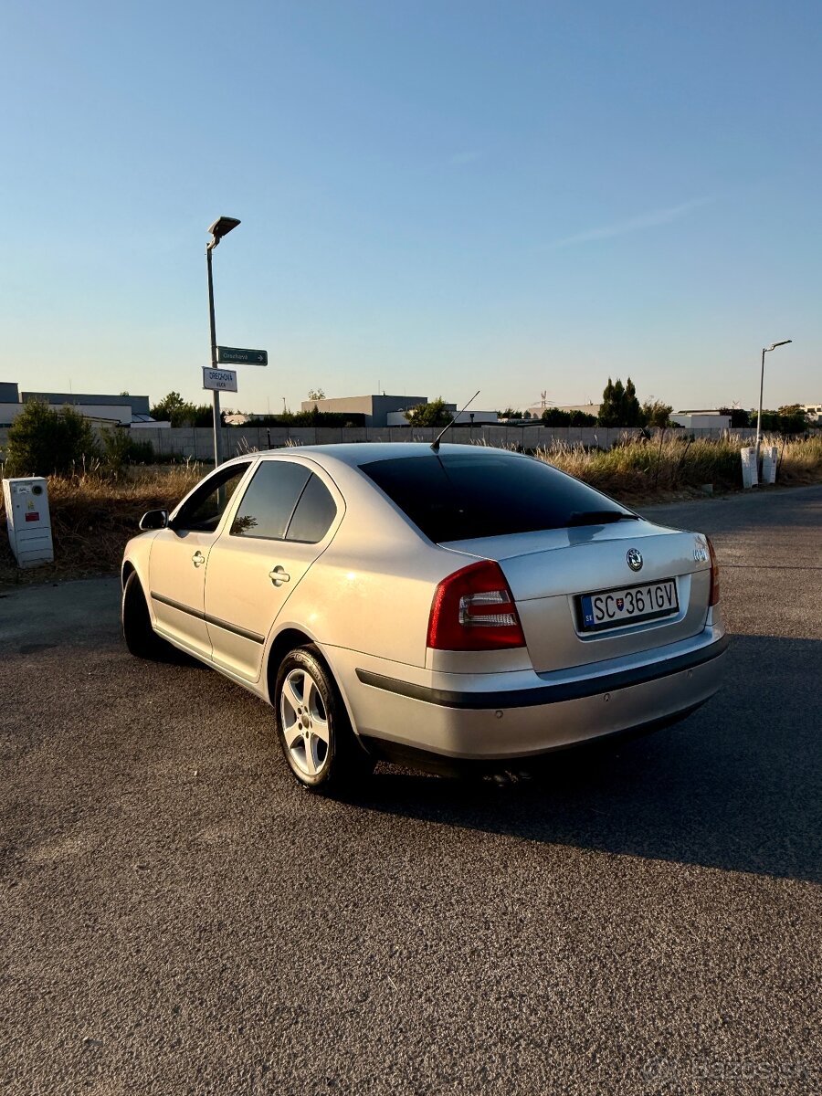 Octavia 2 1.9 TDI - 4