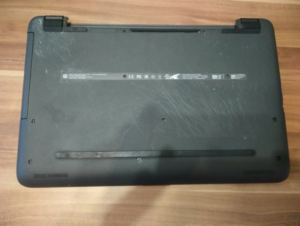 rozpredam notebook Hp 250 G4 - 4