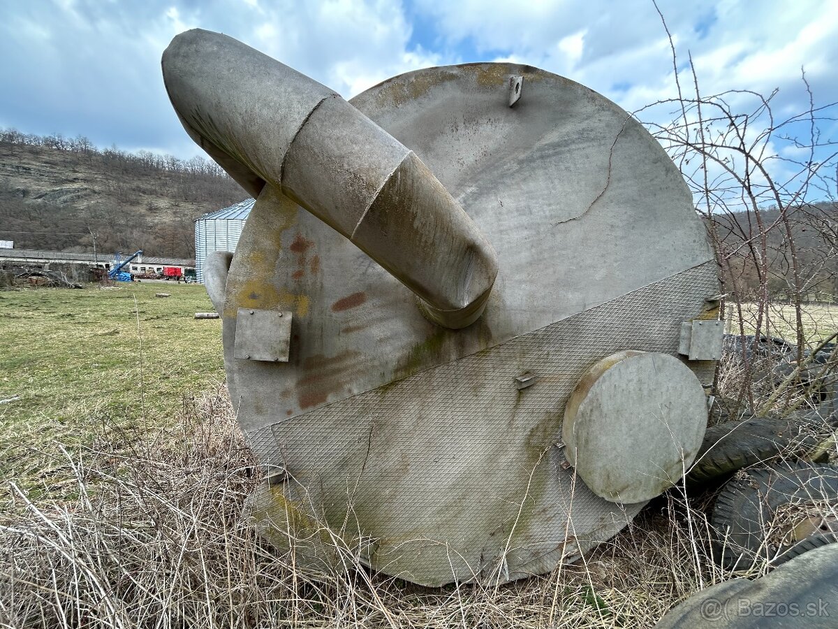 Silo na obilie - 4