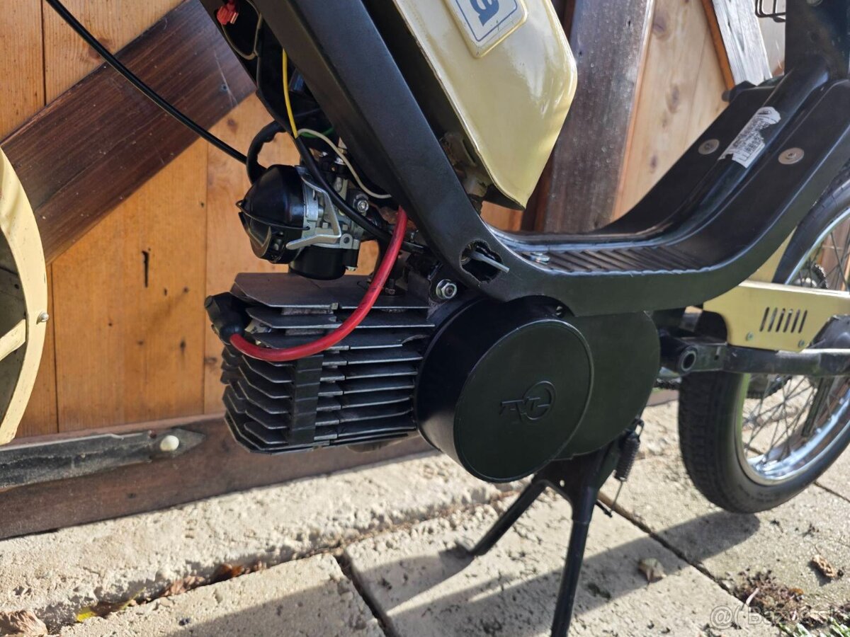 Babetta 210/225 S NAKOPÁVAČKOU - 4