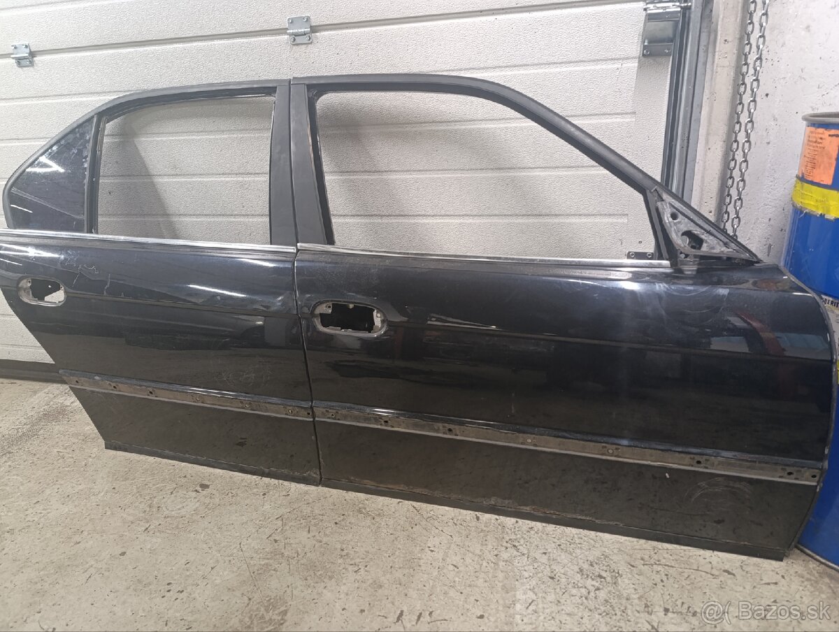 Predám dvere na bmw e38 - 4