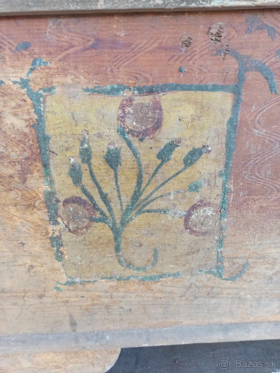 Truhlica starozitnost - 4