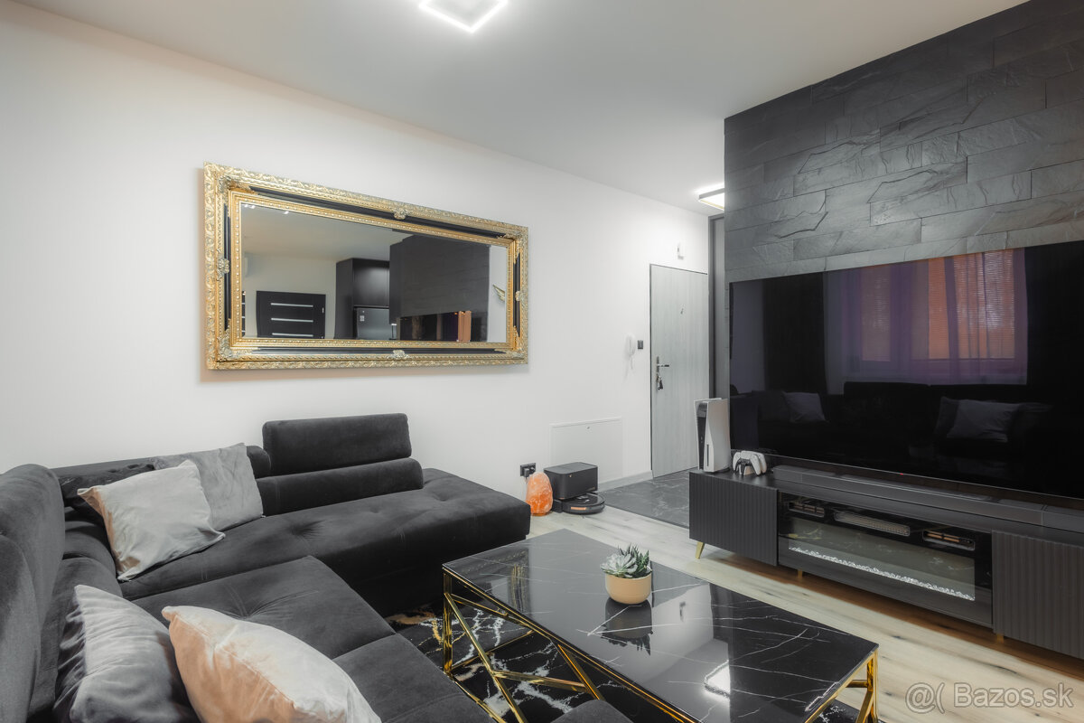 Na predaj kompletne zariadený 2-izbový byt v obci Kunerad - 4