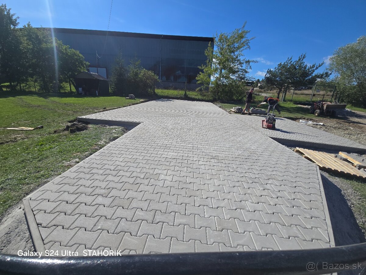 Zamkove dlažby...STAVEBNÉ PRÁCE - 4