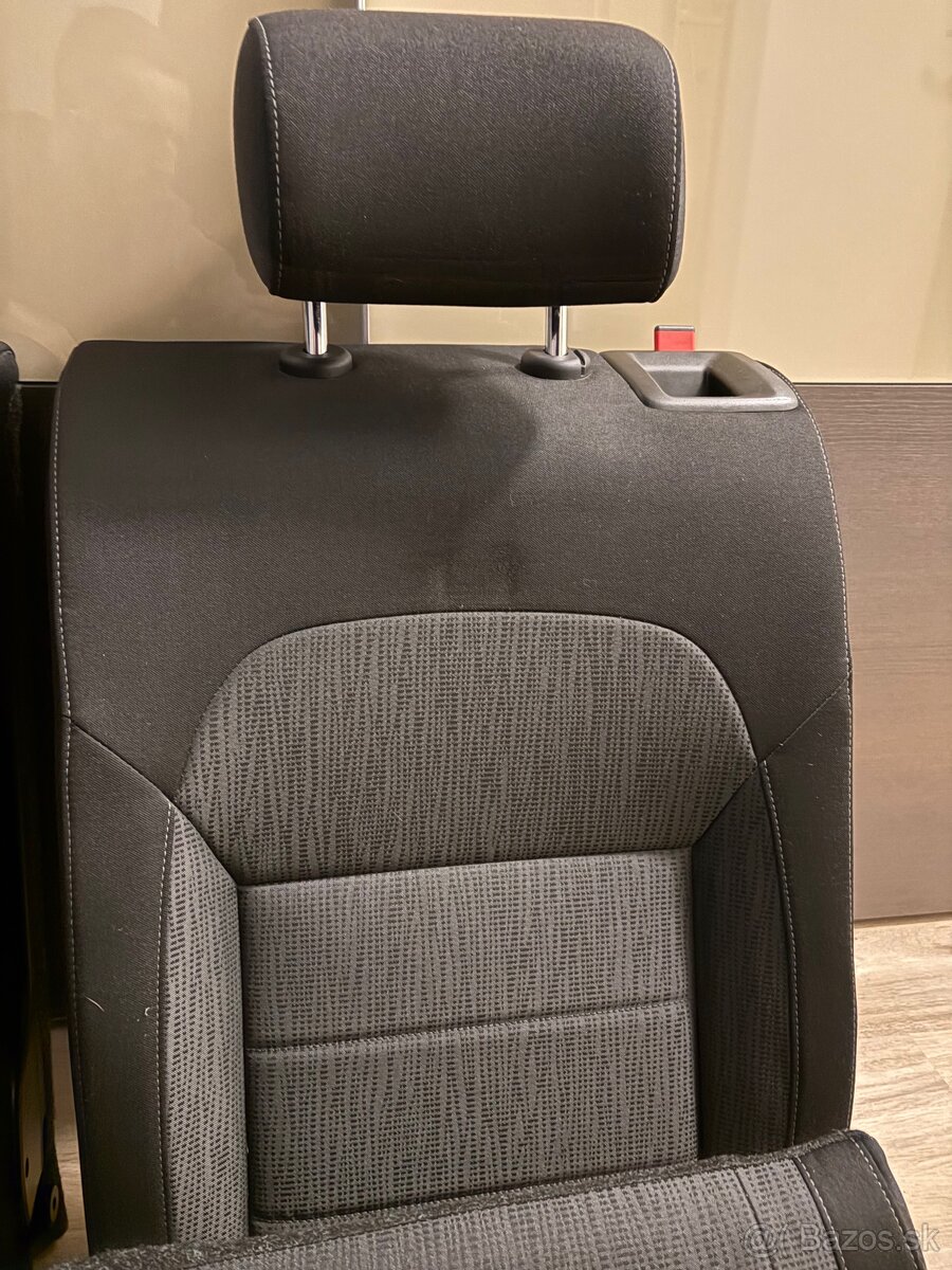 Zadné sedačky Superb 3 sedan/hatchback 2019 - 4