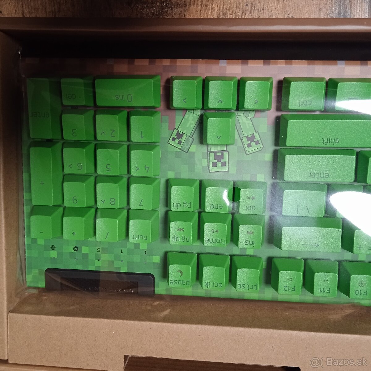 Herná klávesnica Razer BlackWidow V 4 Minecraft Nová - 4