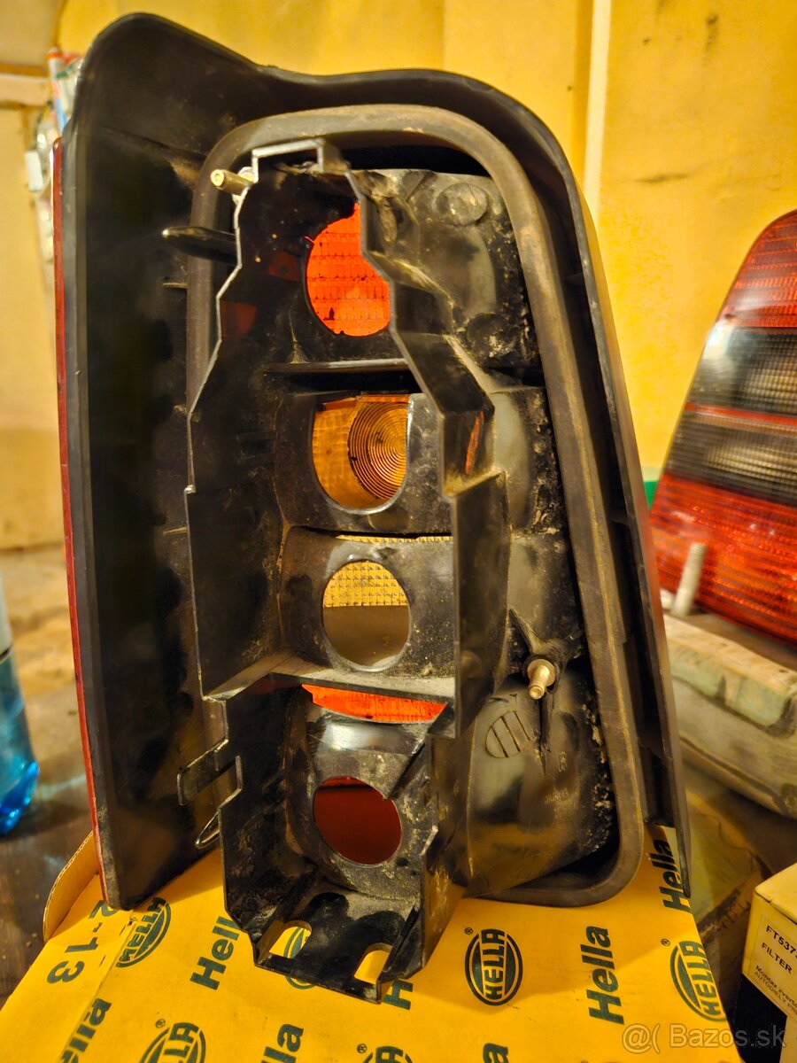 Vw golf 3 variant zadné svetlá - 4