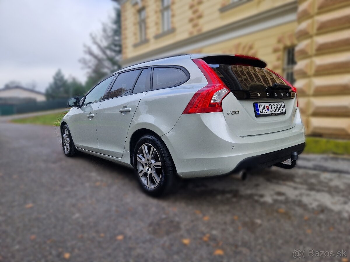 Volvo V60 DRIVe - 4