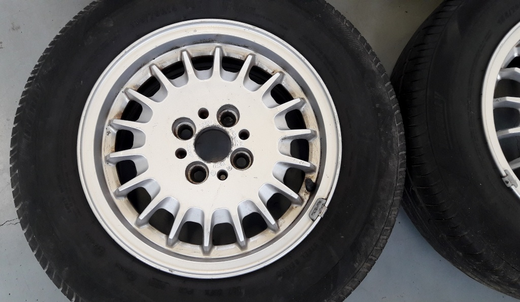 BMW 3 E30 14" Styling E30 - 4