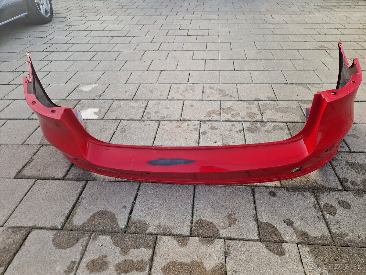 Zadný nárazník passat variant B7 - 4