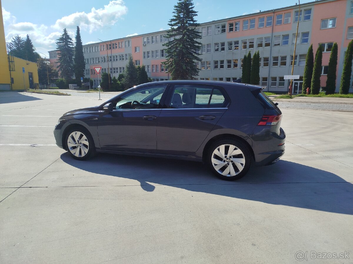 Vw golf 8 2,0 TDI,85 kw,5/2021,5 dver. - 4