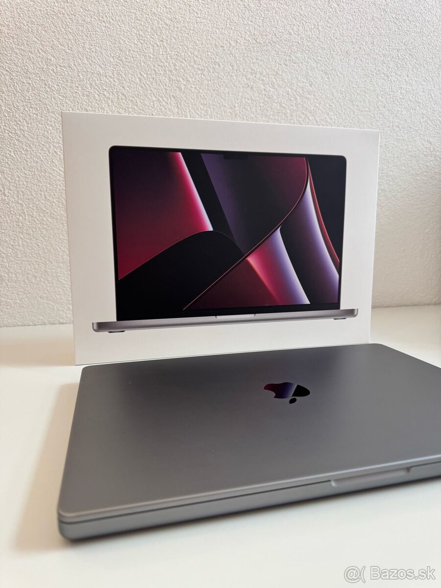 Predám MacBook Pro 16” M2 Pro - 4