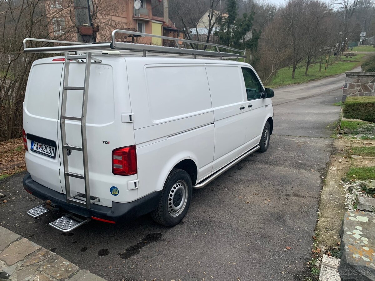 Volkswagen T6 Transporter L2H1 2.0 TDI 103kW - 4