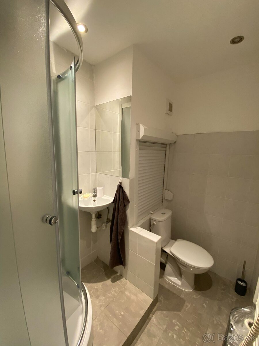 garsonka pre 1 zamestnanú osobu - 4