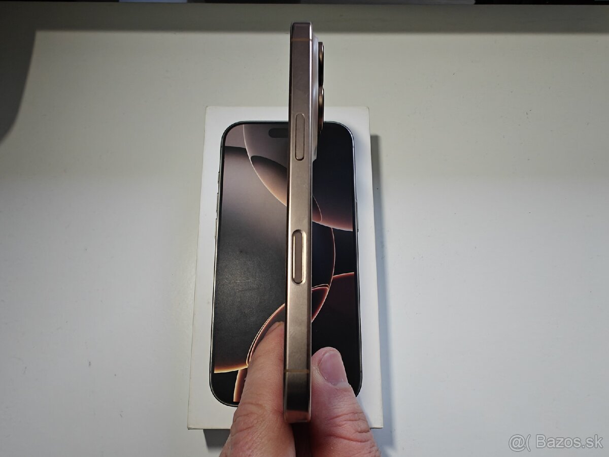 Apple iPhone 16 Pro 128GB - 4