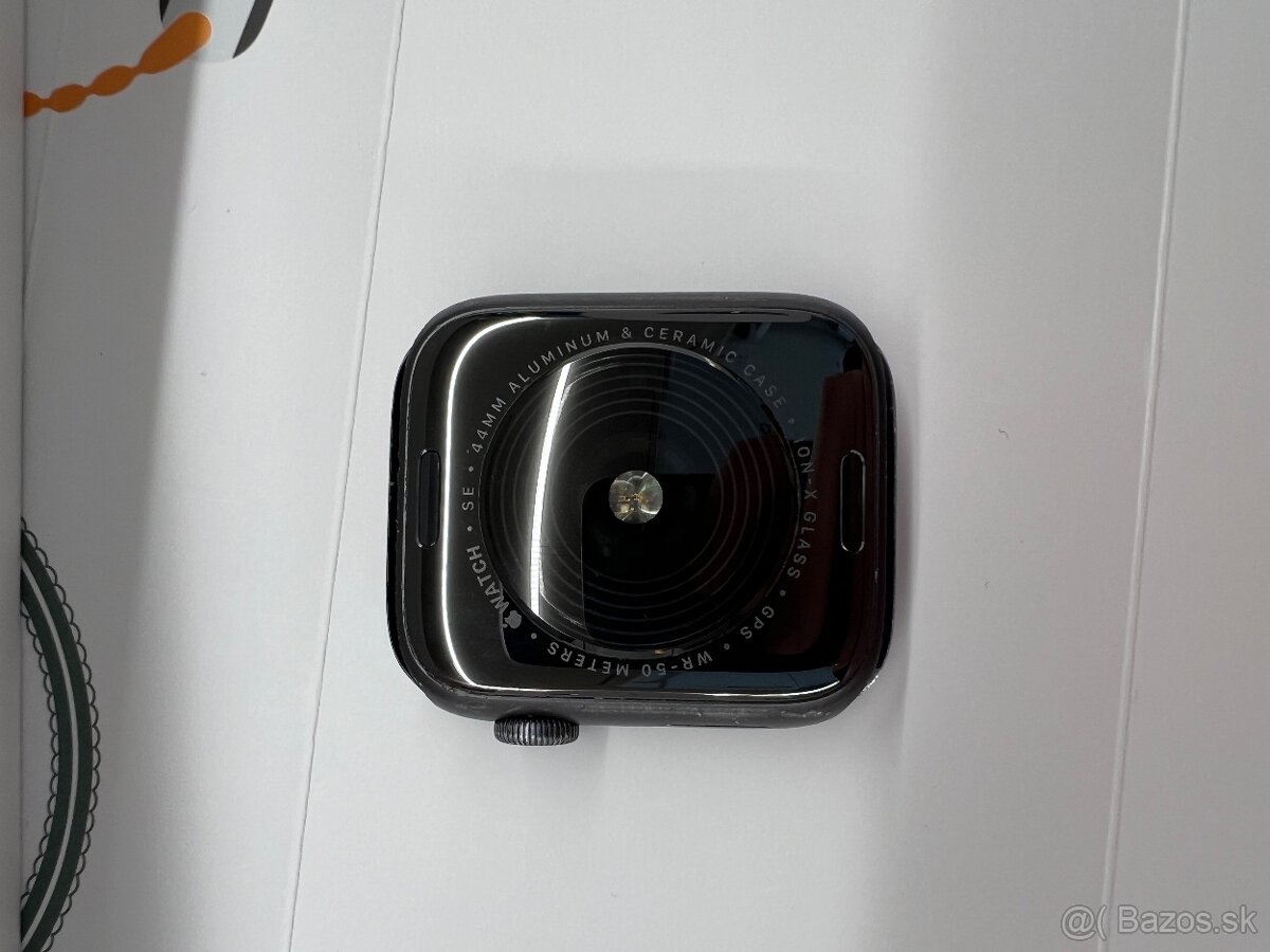Apple watch SE 2 GPS 44mm - 4