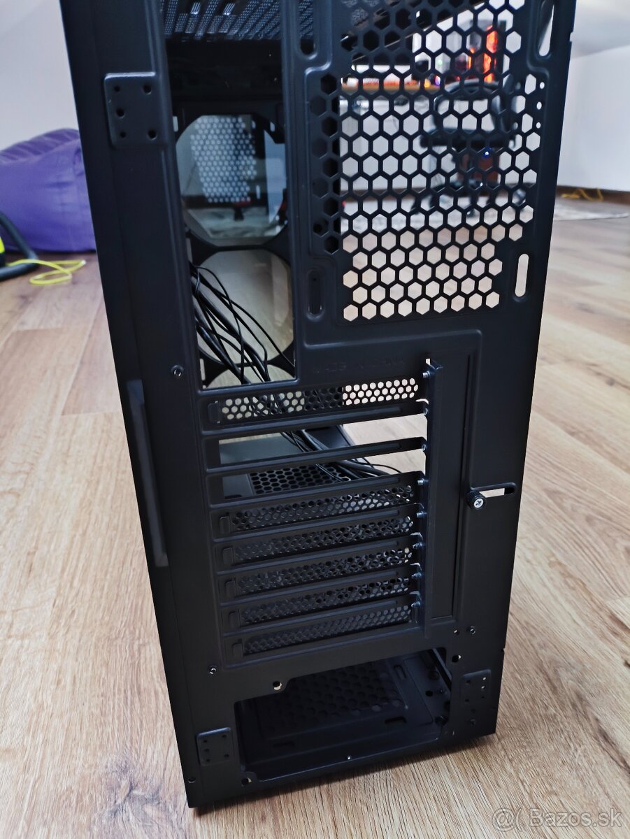 ATX Skrinka - Silentium PC Armis AR5X TG RGB - 4