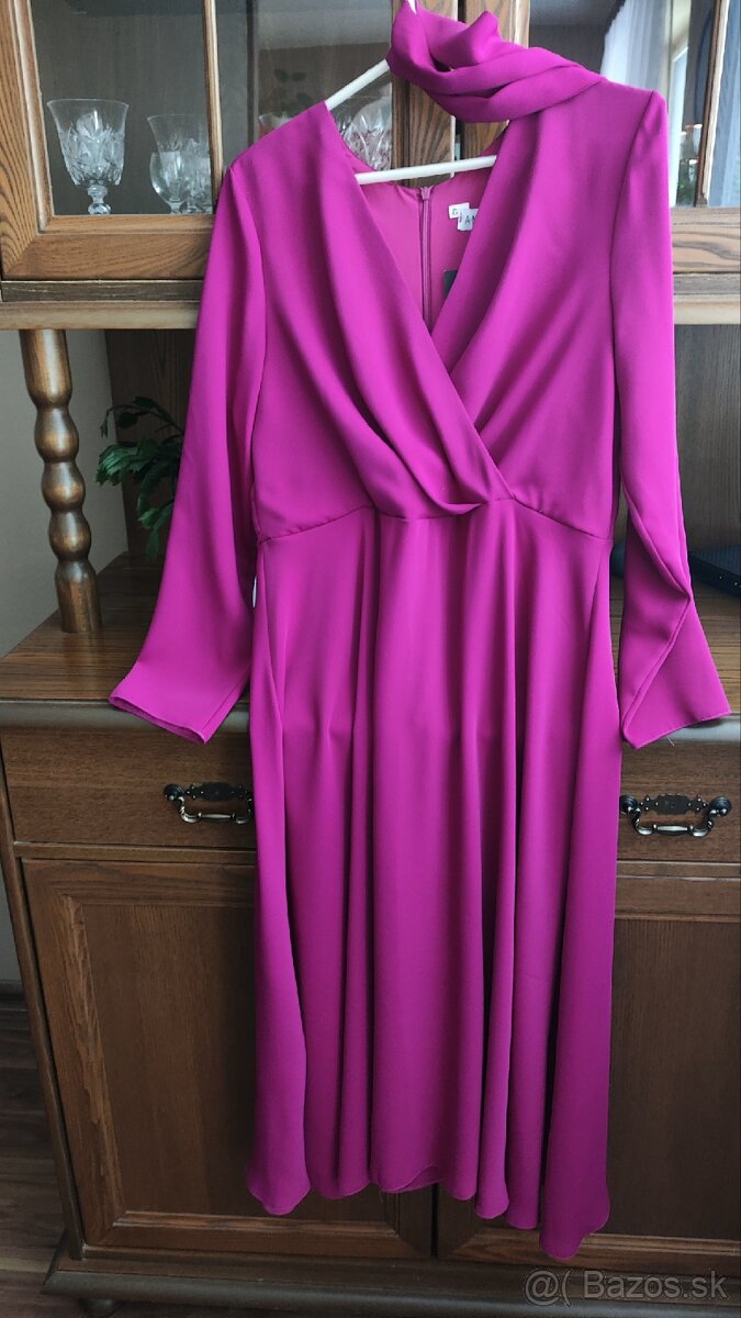 Spoločenské šaty na ples - 4