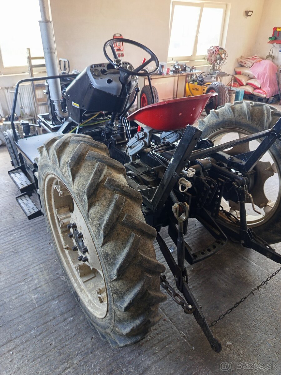 Predám Zetor 3011 - 4