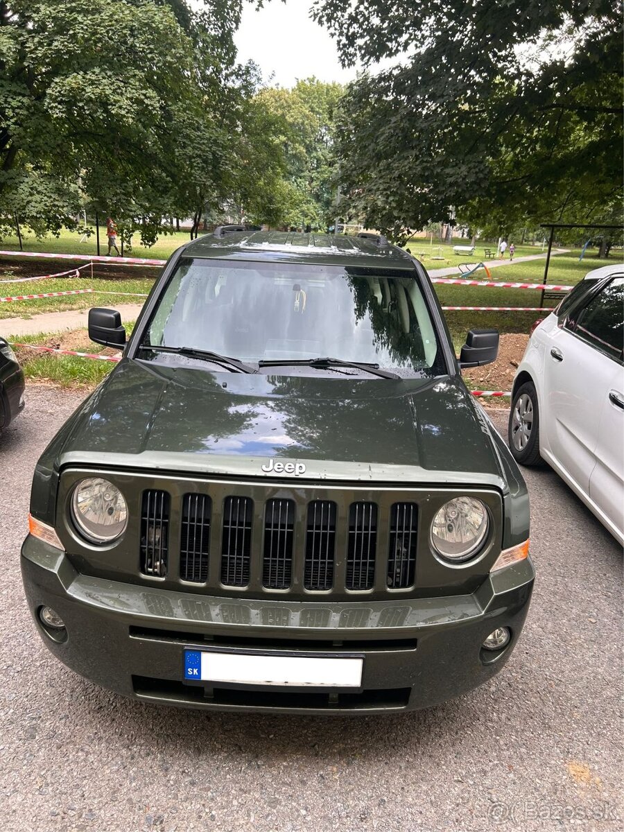 Predám Jeep Patriot 2,0 CRD 4 x 4 - 4