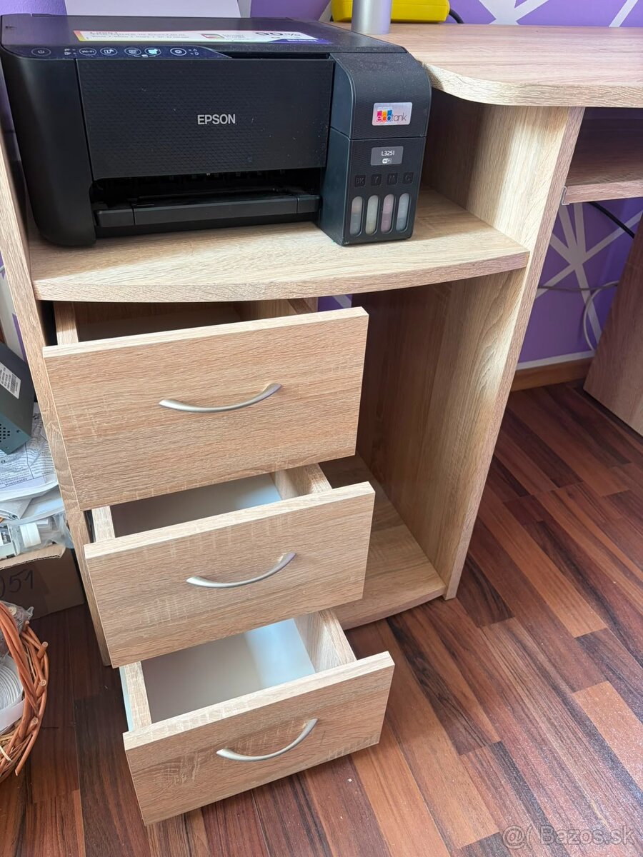 PC/Písací stôl - 4
