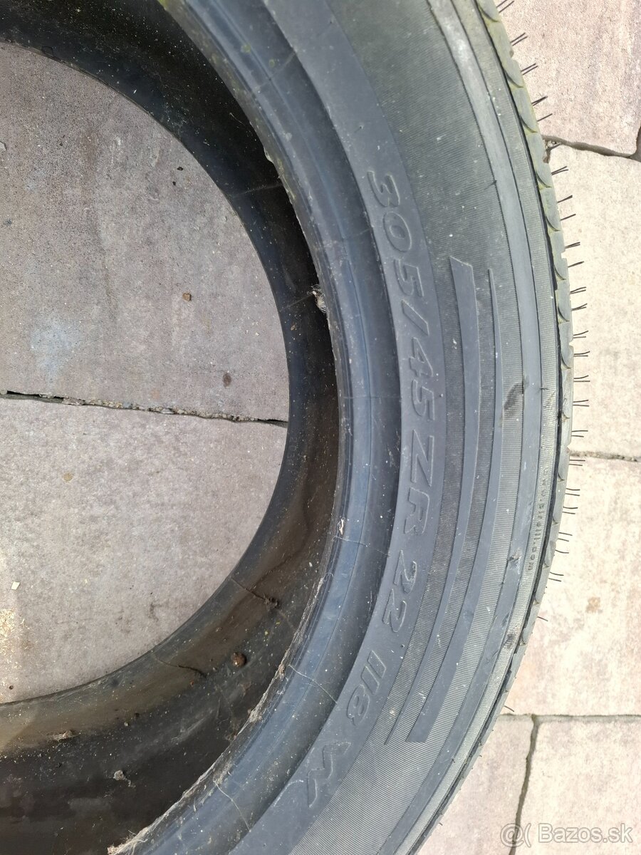Pneumatika 305/45 ZR22 - 4