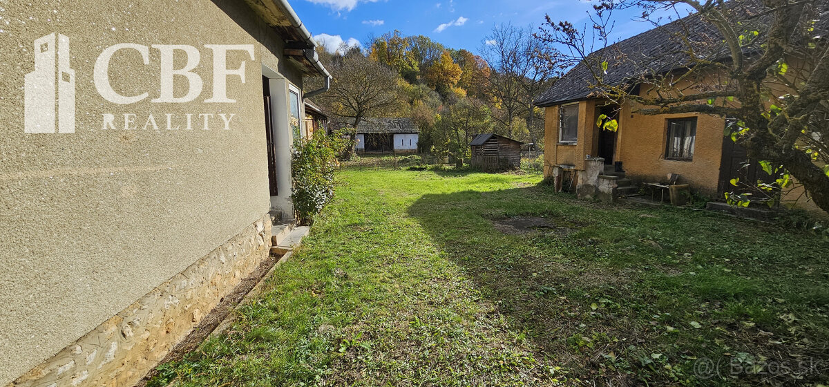 Na predaj dom so stavebným pozemok v malebnej obci Ardovo - 4