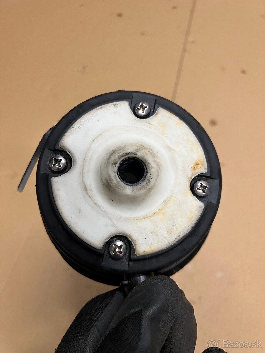 Zadný vankúš Mercedes AirMatic W211,219 - 4