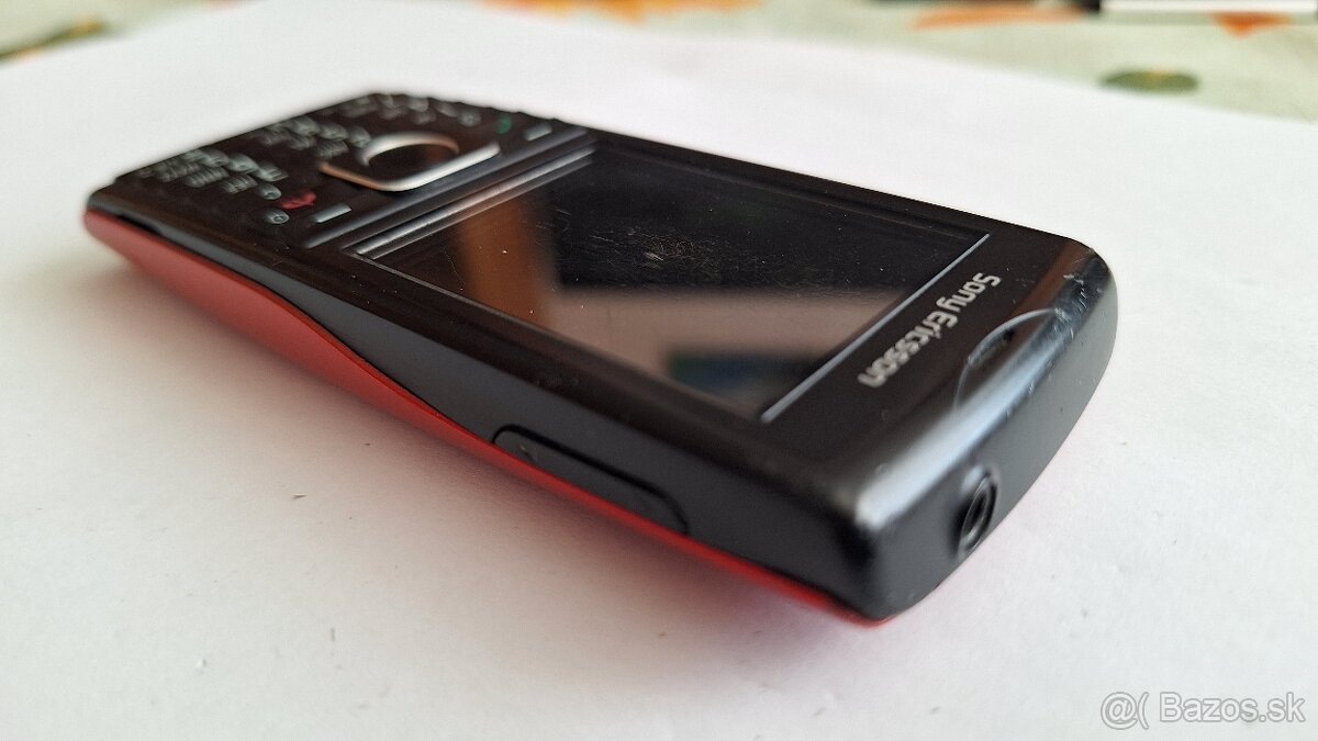 Sony ericsson J108i - 4