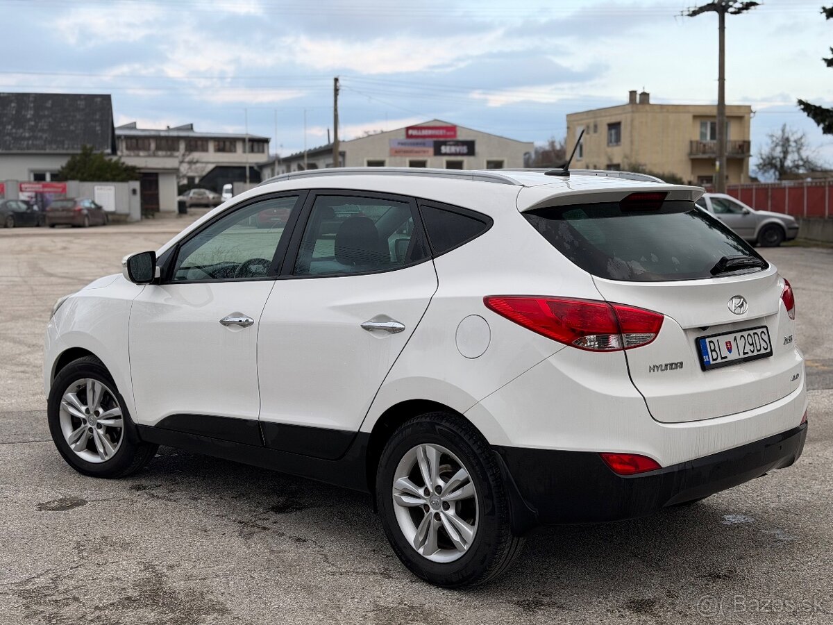 Hyundai ix35 2.0i 4WD manuál - 4