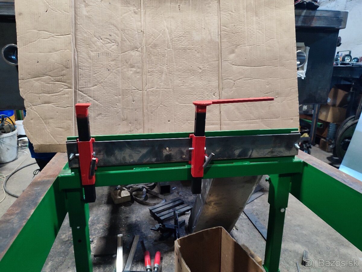 Kmeňová pásová uhlová pila upinaky - 4