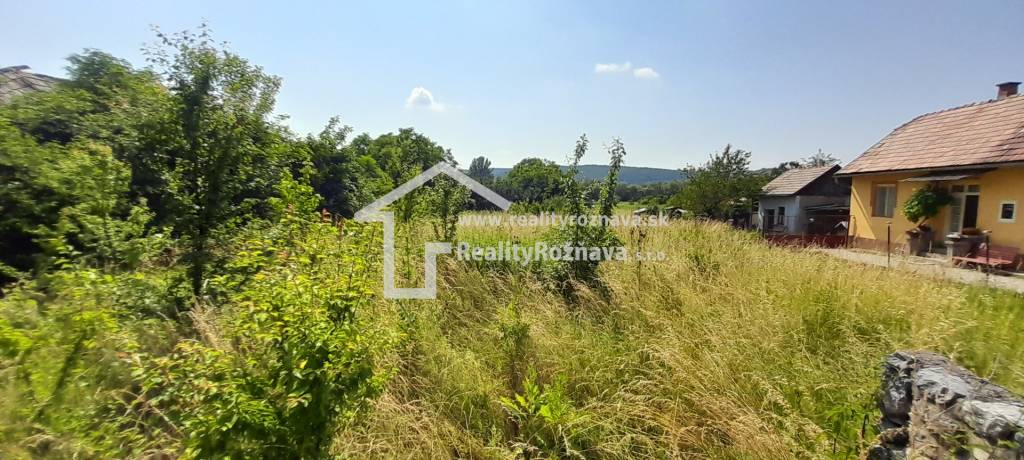 Rozľahlý pozemok v malebnej obci Gemerská Panica. - 4