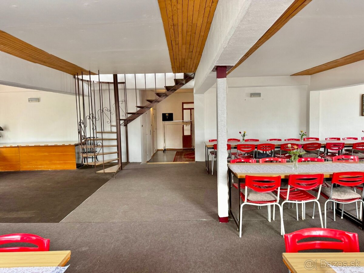 NA PREDAJ: Rozsiahla polyfunkčná budova, Pravenec - 4