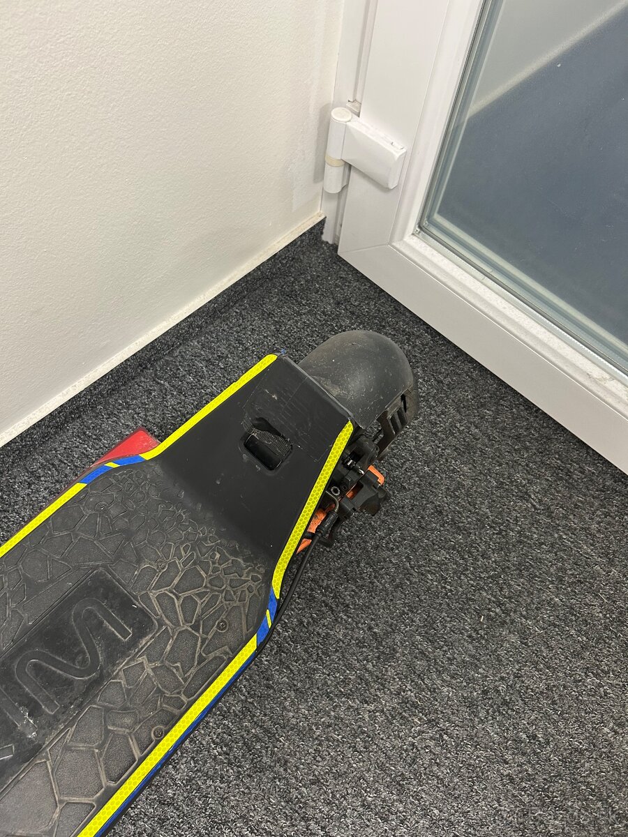 Elektricka kolobezka Inokim OXO 25,6Ah 2x1300W - 4