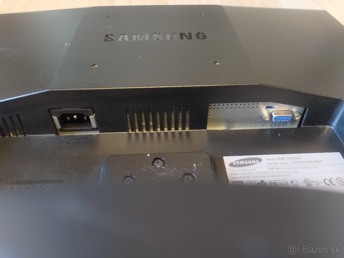 LCD monitor Samsung SyncMaster 2223NW - 4