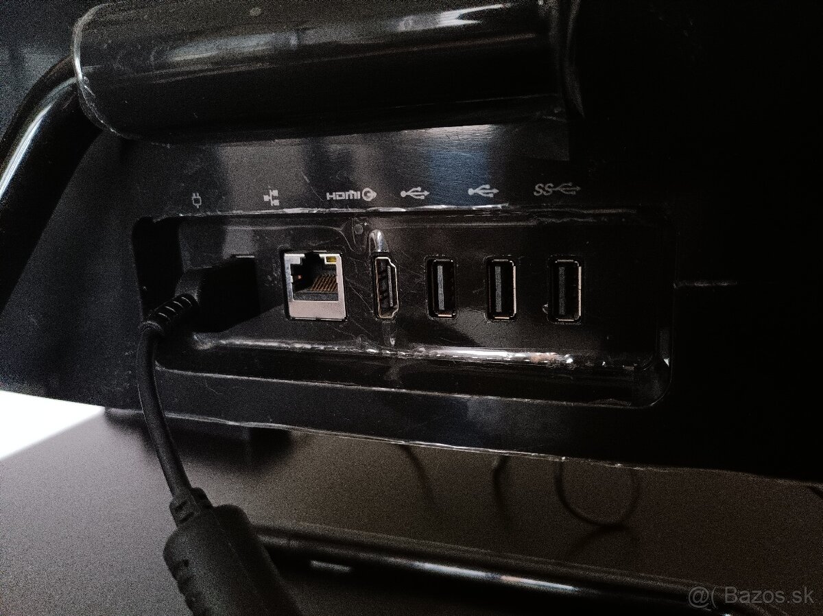 Predám Lenovo IdeaCentre A340 - 4