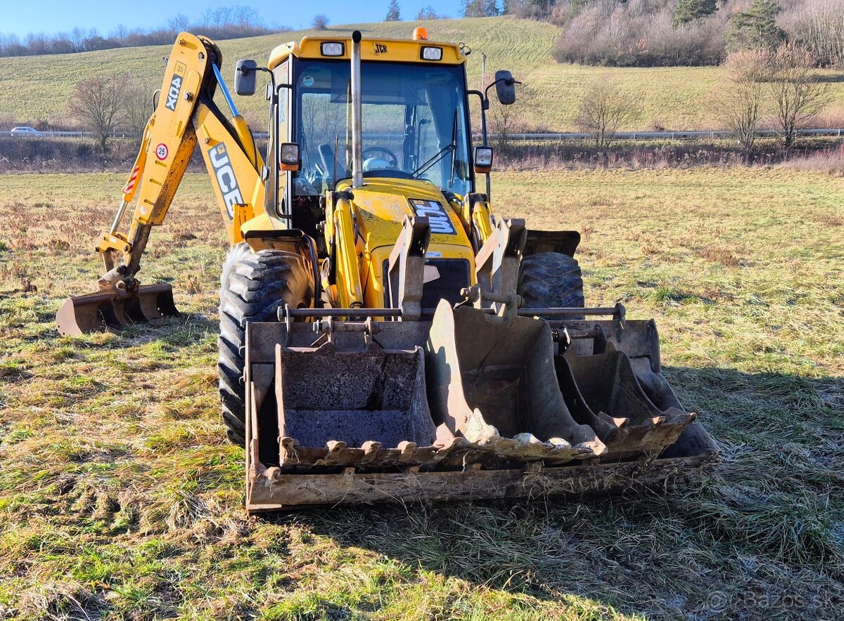JCB 4CX 4x4 - 4
