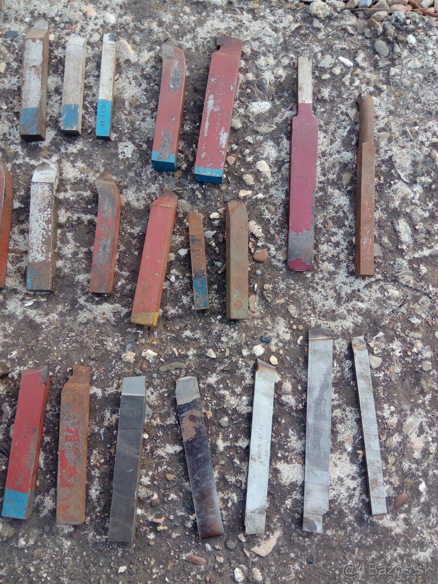 Sústružnícke nože. - 4