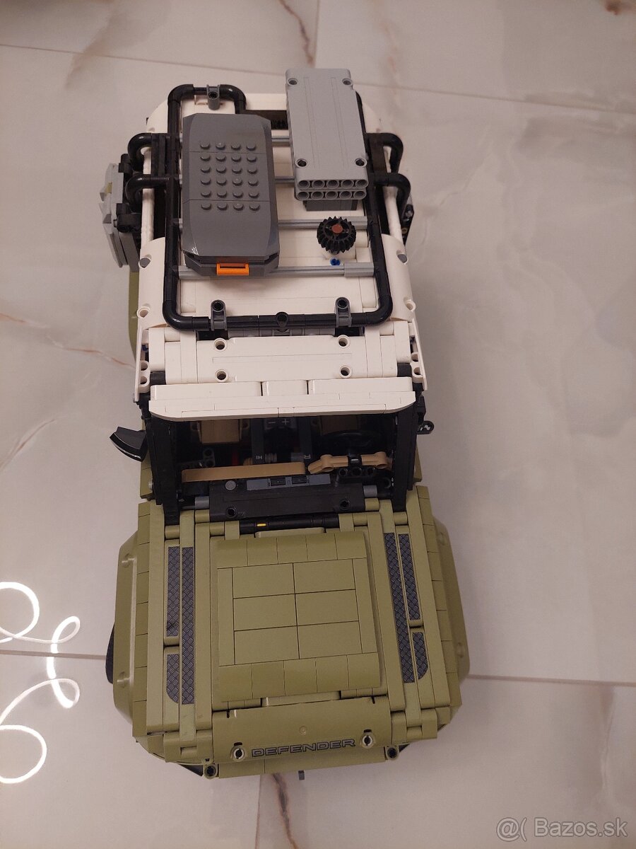Lego - Land Rover Defender - 4