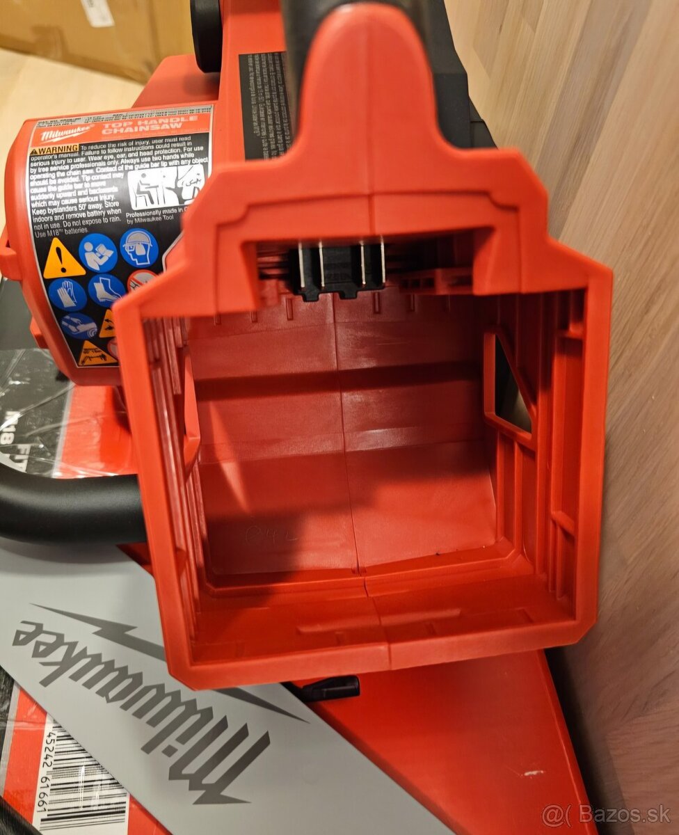 Milwaukee M18FTHCHS35-0 FUEL arboristická - 4