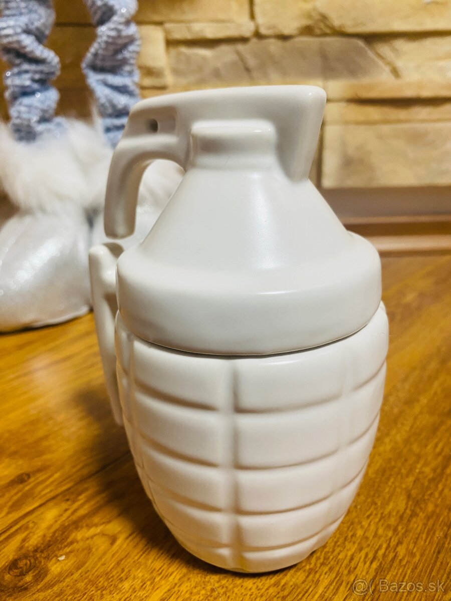 Mug / hrncek keramicky - granat - 4